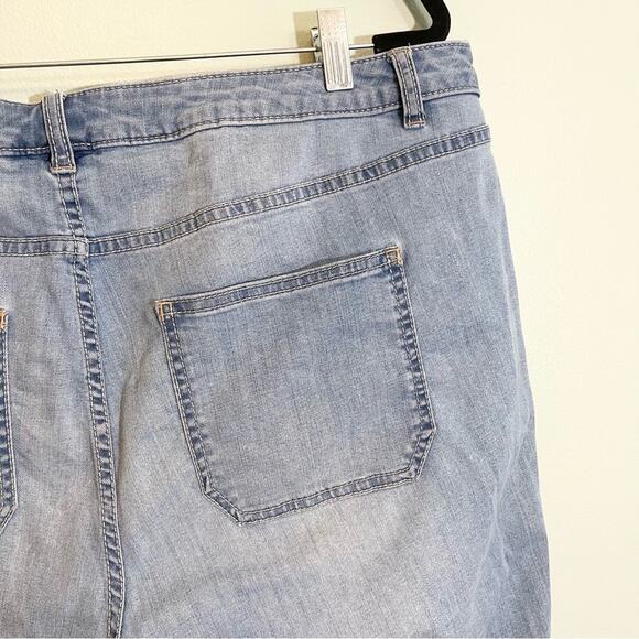 Lane Bryant Womens Stretch Mid Rise Rolled Cuffs Jeans Denim Shorts Blue Size 20 - Picture 7 of 13